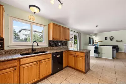 13909 Dahlia Street, Thornton, CO 80602 - Photo 11