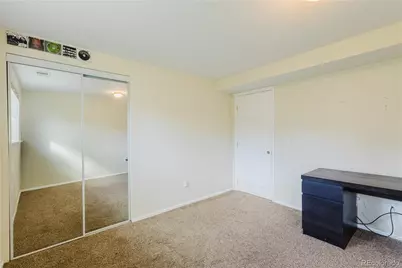 16568 E Lasalle Place, Aurora, CO 80013 - Photo 37