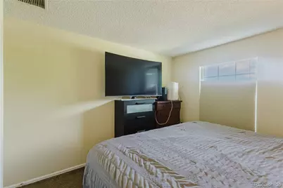16568 E Lasalle Place, Aurora, CO 80013 - Photo 21