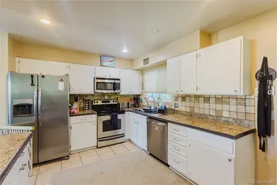 16568 E Lasalle Place, Aurora, CO 80013 - Photo 15