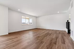 25010 E 42nd Ave, Aurora, CO 80019 - Photo 5