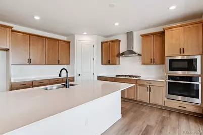 25010 E 42nd Avenue, Aurora, CO 80019 - Photo 9