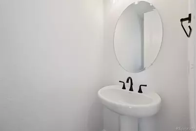 9251 Telluride Court, Commerce City, CO 80022 - Photo 3