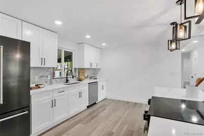 975 E 9th Avenue, Broomfield, CO 80020 - Photo 13