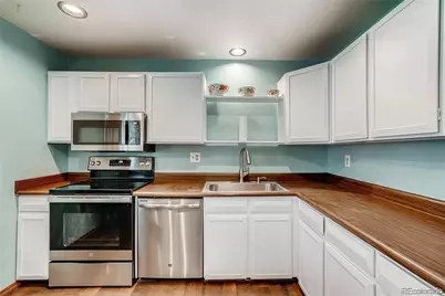 2863 S Joplin Court, Aurora, CO 80013 - Photo 9
