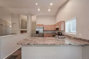 4835 S Danube Way, Aurora, CO 80015 - Photo 7