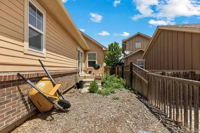23317 E Saratoga Circle, Aurora, CO 80016 - Photo 29