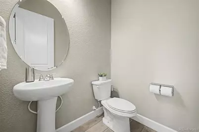 23701 E Calhoun Avenue, Aurora, CO 80016 - Photo 31