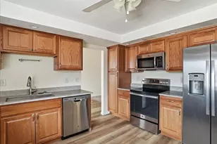 6218 S Cherry Cir, Centennial, CO 80121 - Photo 13