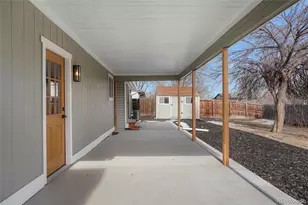 1828 Stratford Ln, Longmont, CO 80503 - Photo 35