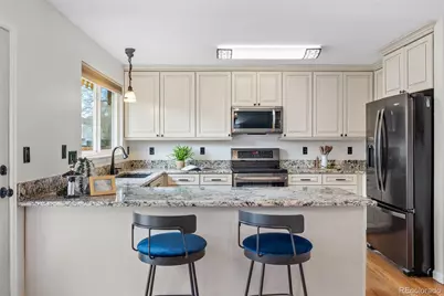 5571 S Youngfield Street, Littleton, CO 80127 - Photo 9