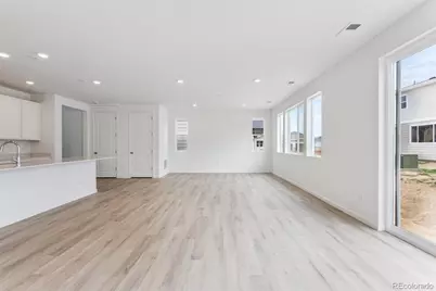 45915 Wood Thrush Avenue, Bennett, CO 80102 - Photo 11