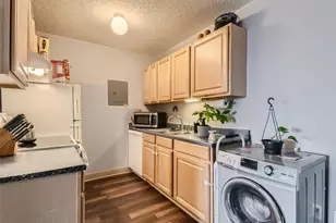 10211 Ura Ln, Thornton, CO 80260 - Photo 5