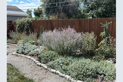 923 Geneva Street, Aurora, CO 80010 - Photo 19