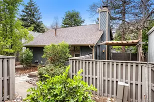 10223 E Peakview Ave, Englewood, CO 80111 - Photo 3