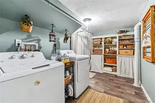 3295 Krameria St, Denver, CO 80207 - Photo 25