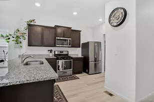 47545 Clover Ave, Bennett, CO 80102 - Photo 7