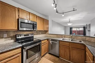 7476 E Arkansas Ave, Denver, CO 80231 - Photo 5