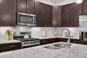 8412 Galvani Trl, Highlands Ranch, CO 80129 - Photo 11