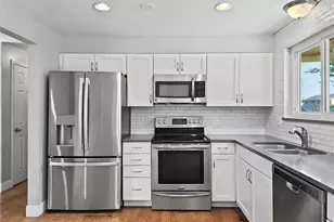 115 Olympus Cir, Lone Tree, CO 80124 - Photo 11
