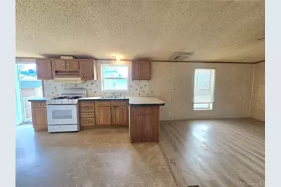 3600 E 88th Avenue, Thornton, CO 80229 - Photo 9