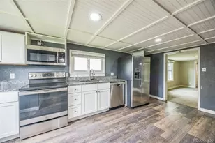 524 N 4th Ave, Sterling, CO 80751 - Photo 9