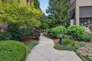 7865 Vallagio Ln, Englewood, CO 80112 - Photo 3