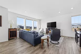 10121 Wheeling St, Commerce City, CO 80022 - Photo 9