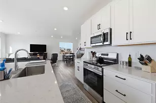 10121 Wheeling St, Commerce City, CO 80022 - Photo 17