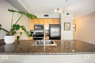 1623 St Paul St, Denver, CO 80206 - Photo 9