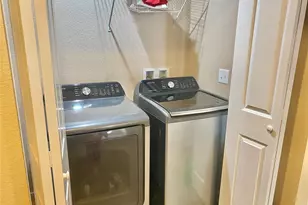 283 S 4th Ct, Deer Trail, CO 80105 - Photo 5