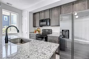 23642 E 5th Dr, Aurora, CO 80018 - Photo 9