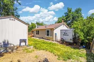 9574 W Elmhurst Pl, Littleton, CO 80128 - Photo 19