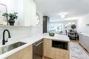 1532 S Grape St, Denver, CO 80222 - Photo 9