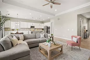 6610 S Addison Way, Aurora, CO 80016 - Photo 5