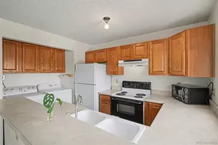 1110 S Waco St, Aurora, CO 80017 - Photo 5