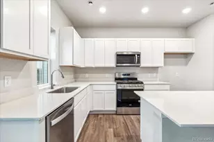 9433 Danube St, Commerce City, CO 80022 - Photo 5