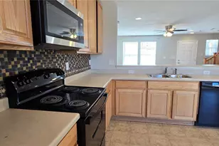 832 Sunrise Dr, Lochbuie, CO 80603 - Photo 3