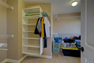 25994 E Peakview Pl, Aurora, CO 80016 - Photo 35