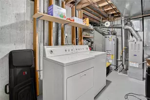 2082 S Helena St, Aurora, CO 80013 - Photo 25