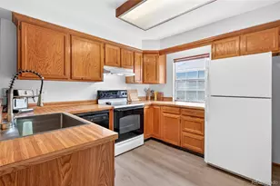 2082 S Helena St, Aurora, CO 80013 - Photo 11