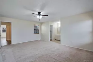 2630 S Vaughn Way, Aurora, CO 80014 - Photo 23