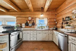 39980 Fox Trot Cir, Elizabeth, CO 80107 - Photo 3