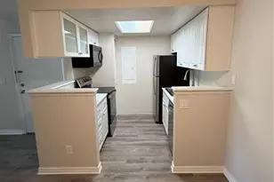 1766 S Pitkin Cir, Aurora, CO 80017 - Photo 7
