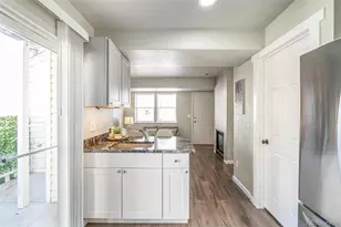 17196 E Tennessee Dr, Aurora, CO 80017 - Photo 9