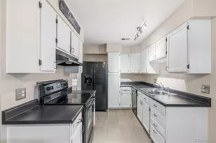 1915 W 101st Ave, Thornton, CO 80260 - Photo 9