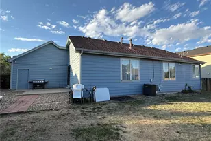 12272 E Burlington Pl, Denver, CO 80239 - Photo 21