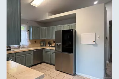 12272 E Burlington Place, Denver, CO 80239 - Photo 9