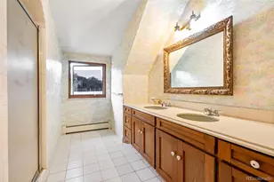 8935 W Bear Creek Dr, Lakewood, CO 80227 - Photo 17