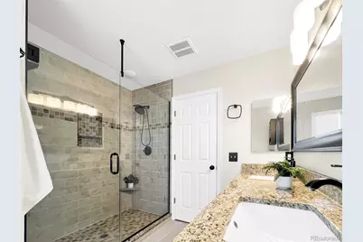 5604 S Yakima Way, Aurora, CO 80015 - Photo 23